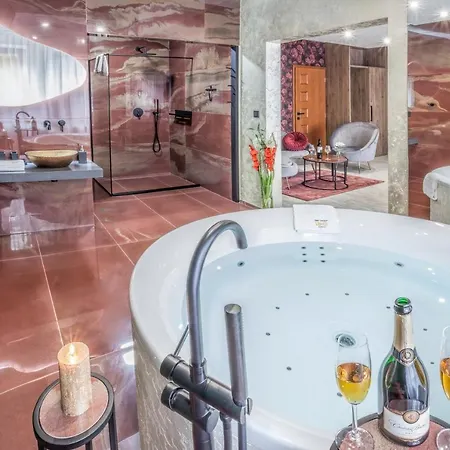 Hotel Beta 3*