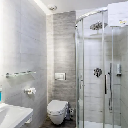 Beta Hotel