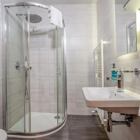 Hotel Beta 3*