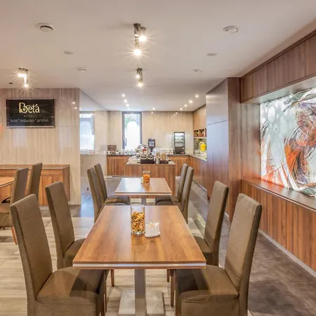 Beta 酒店 3*