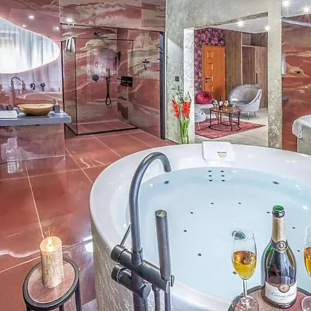 Hotel Beta 3*