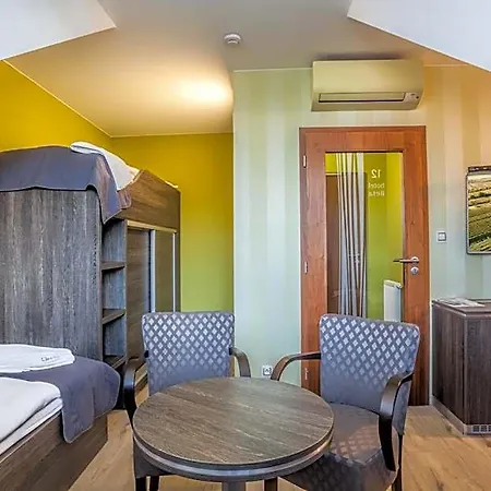 Beta Hotel 3*